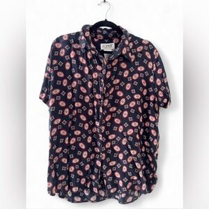 Black and Red Patterned Button-Up Shirt